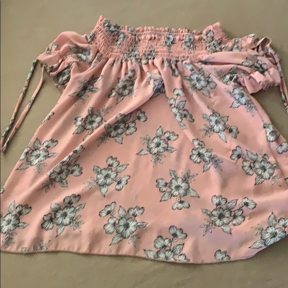 Pink flory blouse